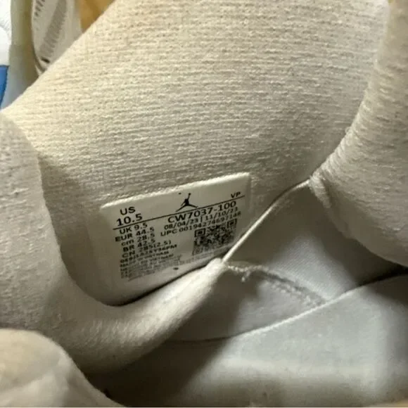 Size 10.5 - Jordan 6 Rings UNC - Picture 6 of 6